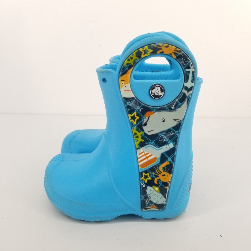 B42 Crocs Handle It Blue Pull On Rain Boots Kids C